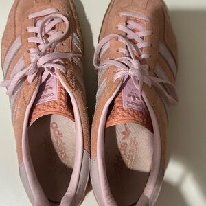 Adidas Women's Pink Sneakers